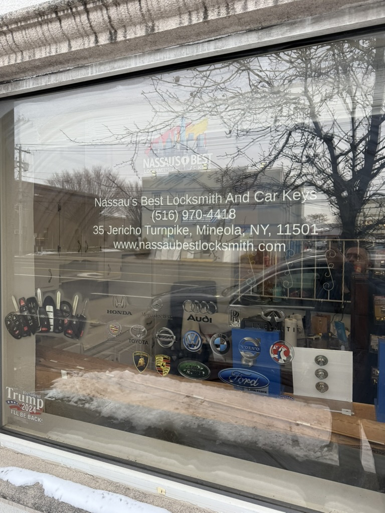 Nassau's Best Locksmith And Car Keys shop window on Jericho Turnpike in Mineola, NY
